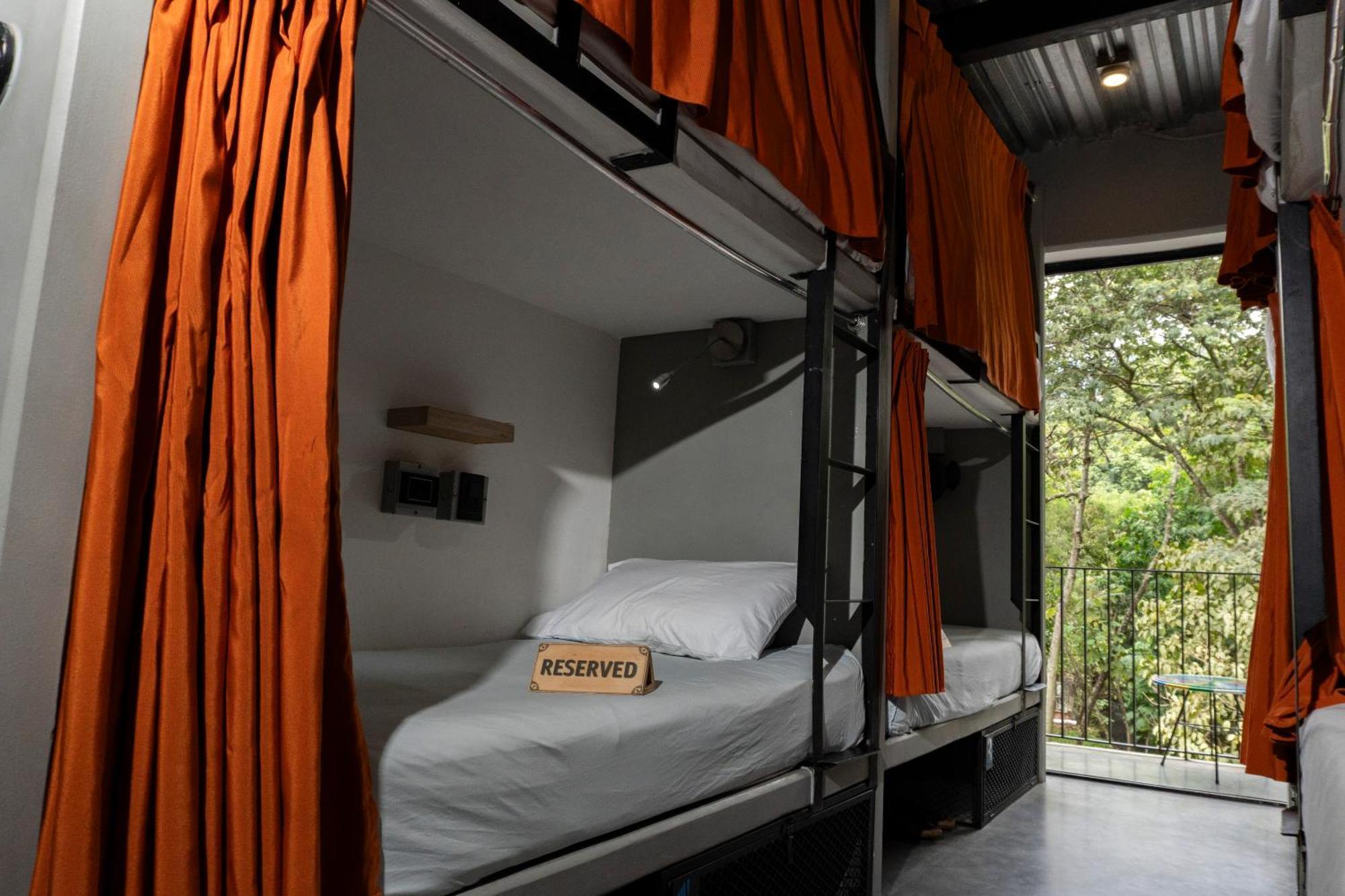 Los Patios Hostel 麦德林 外观 照片
